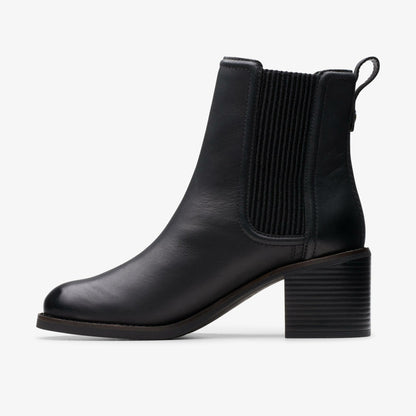 Clarks Chamberly Top Black Leather