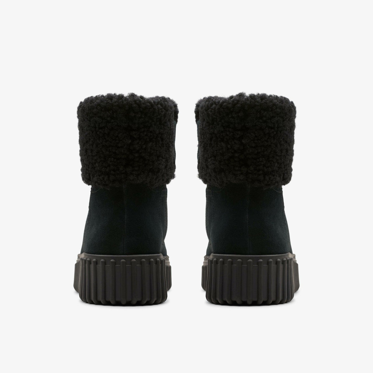 Clarks Torhill Turn Black Warmlined Suede
