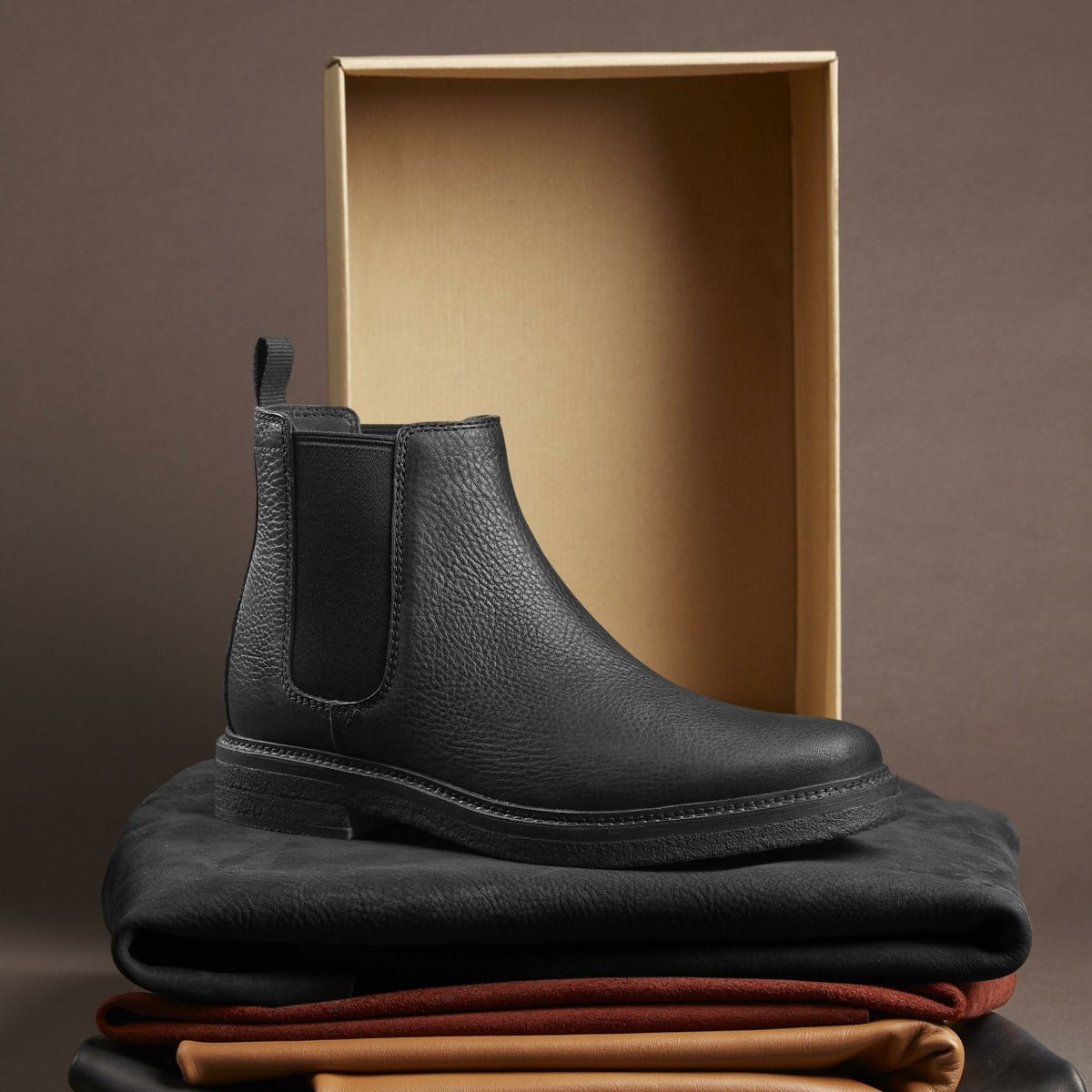 Clarks Clarkdale Easy Chelsea Boot Black Leather