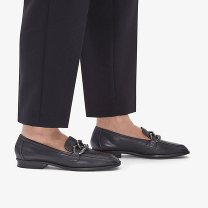 Clarks Sarafyna Iris Loafer Black Soft