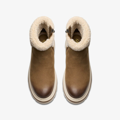 Clarks Hencroft Madi Waterproof Dark Sand Warmlined