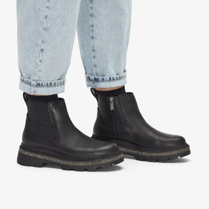 Clarks Hencroft Step Waterproof Black Leather