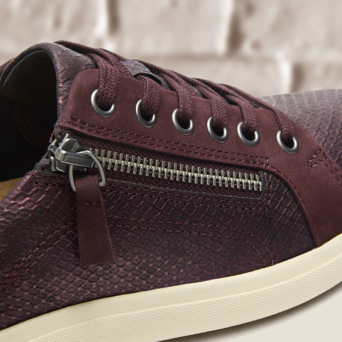 Clarks Nalle Lace Wine Interest Leather