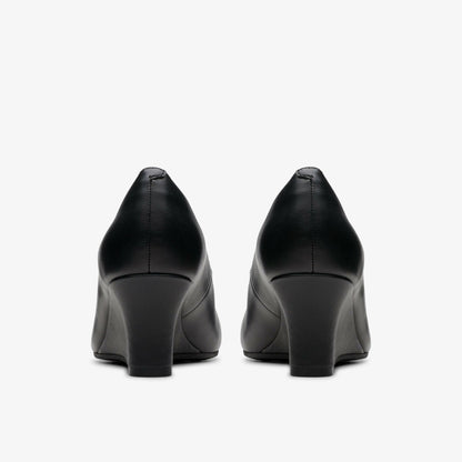 Clarks Olivette Pearl Black Leather