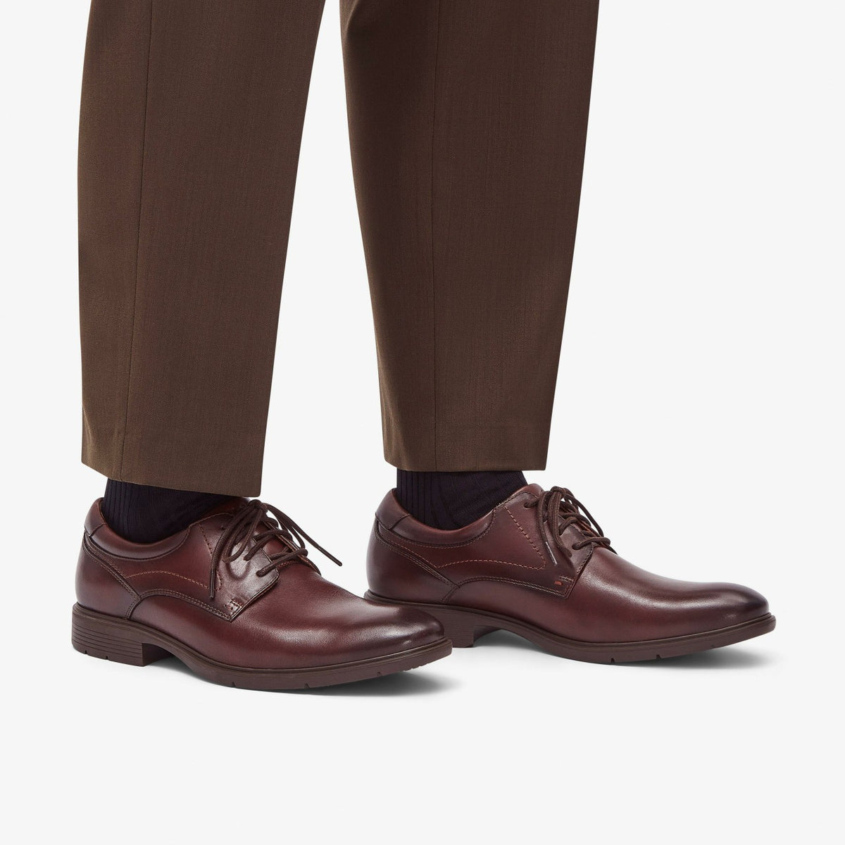 Clarks Eldredge Plain Dark Brown Leather