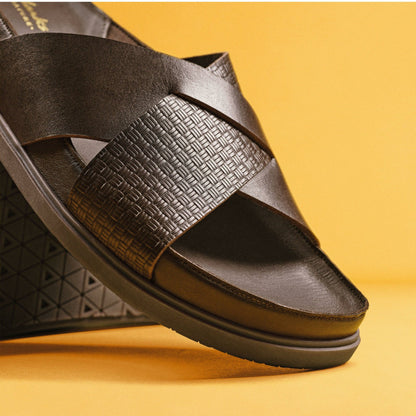 Clarks Torford Cross Brown Leather