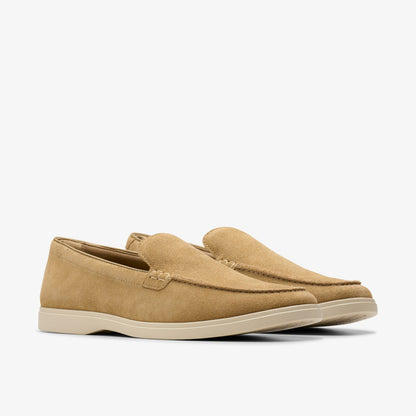 Clarks Torford Easy Dark Sand Suede