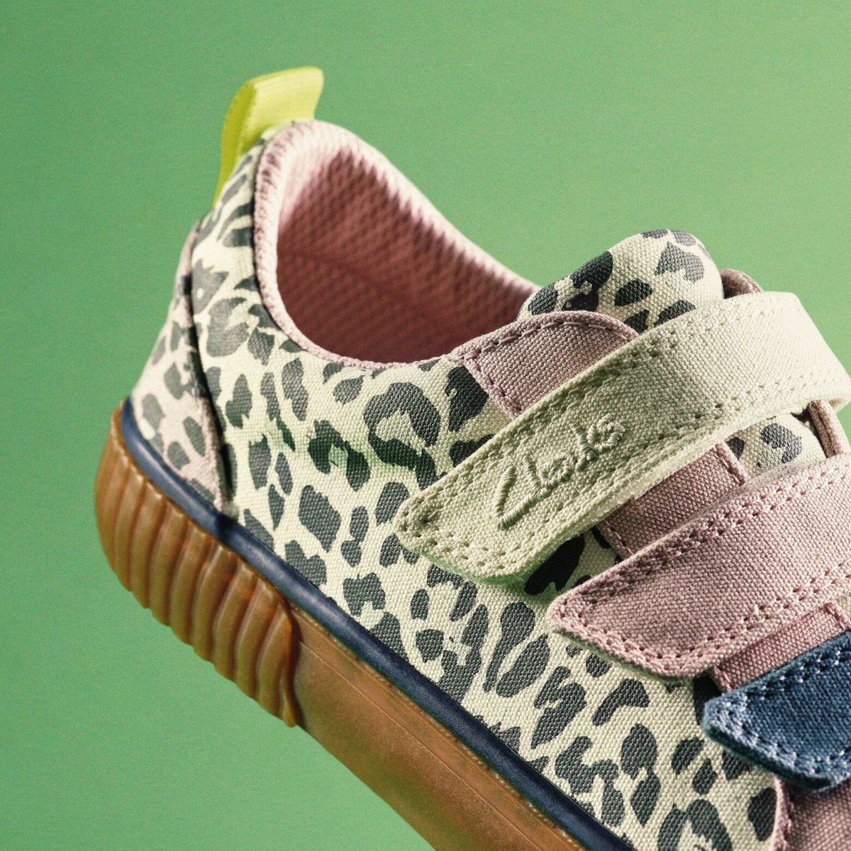 Clarks Foxing Vibe Kid Ecru Canvas