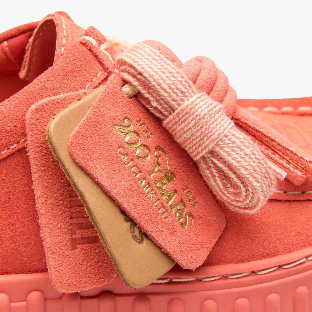 Clarks Torhill Bee Coral Suede