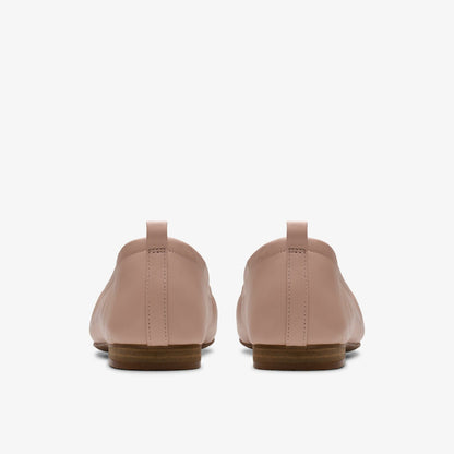 Clarks Fawna Soft Light Pink Leather
