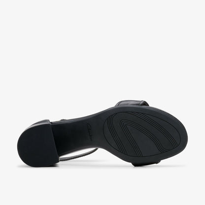 Clarks Ezoria Mae Black Leather
