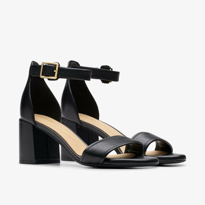 Clarks Ezoria Mae Black Leather