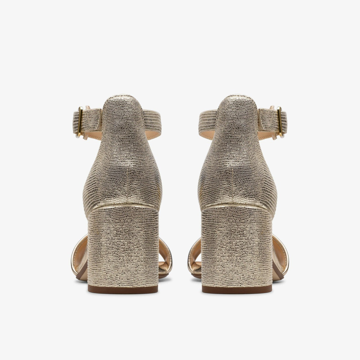 Clarks Ezoria Mae Champagne Interest