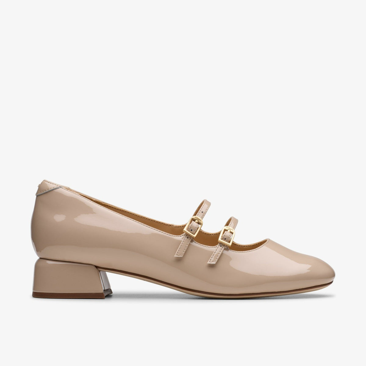 Clarks Daiss 30 Shine Sand Patent
