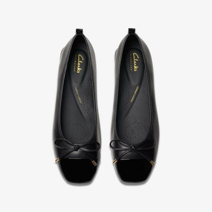 Clarks Ubree 15 Poppy Black Combination Leather