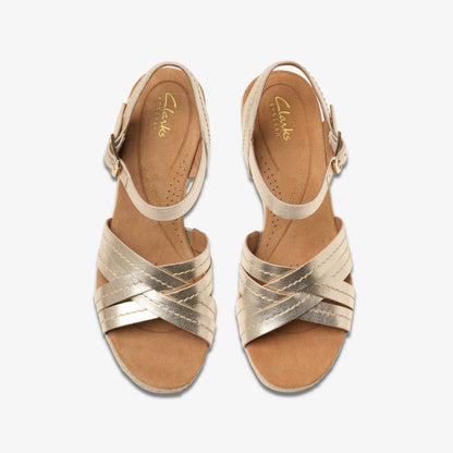 Clarks Sabina Strap Champagne