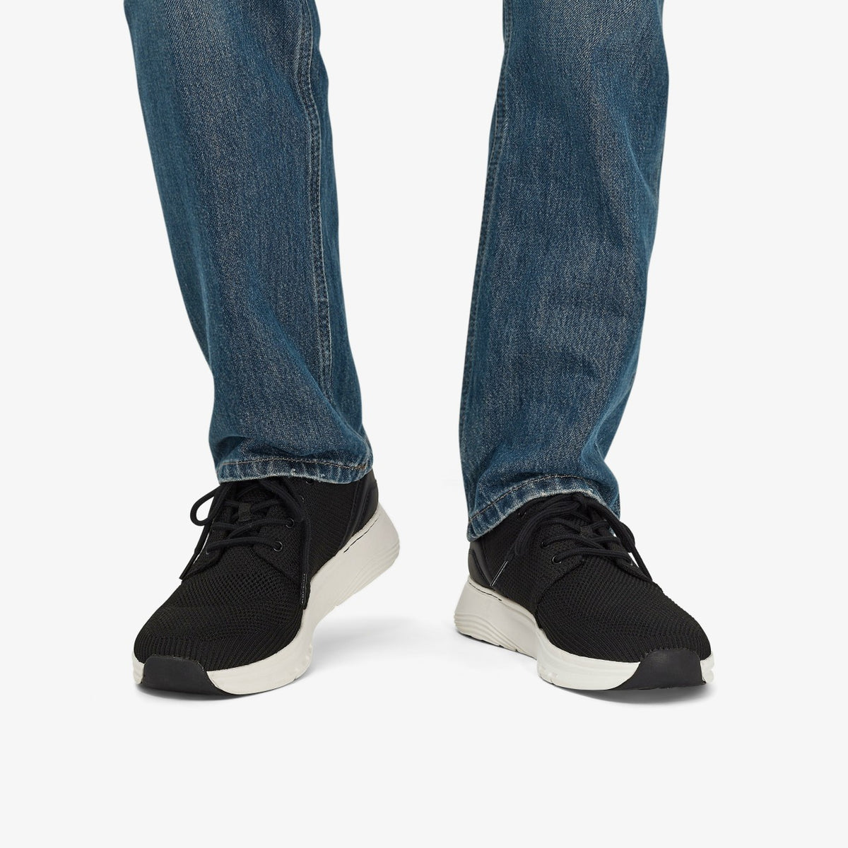 Clarks Motion Trek MX Black