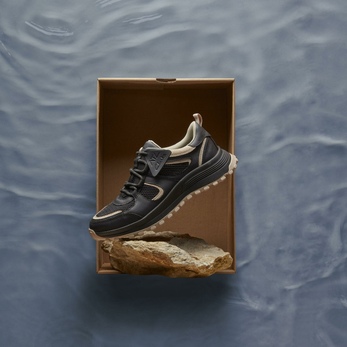 Clarks ATL Trek Vibe Waterproof Black Waterproof