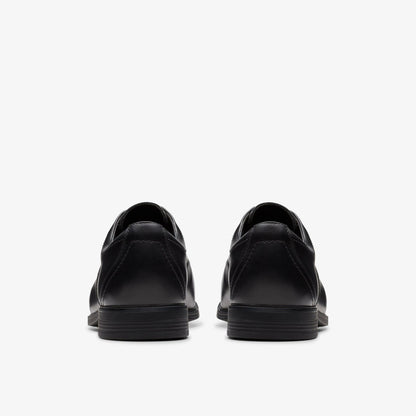 Clarks Jonwin Loop Youth Black Leather