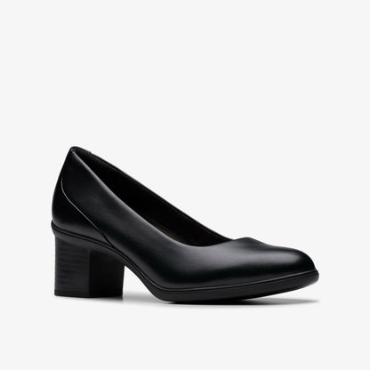 Clarks Shaya Poppy Black Leather