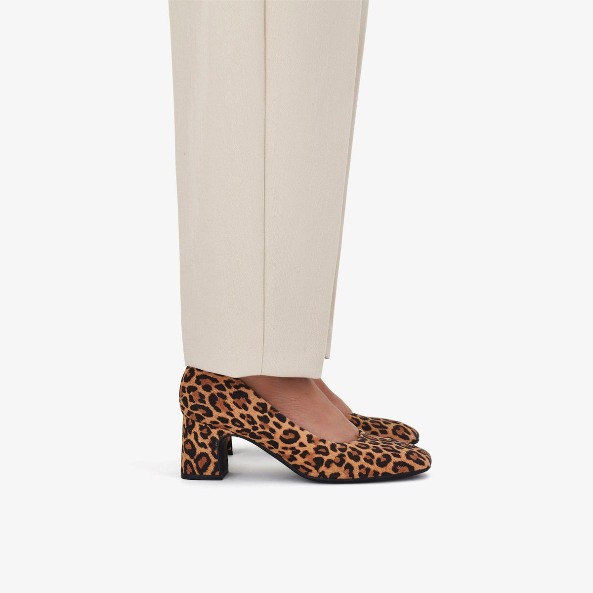 Clarks Fernie Court Leopard Suede