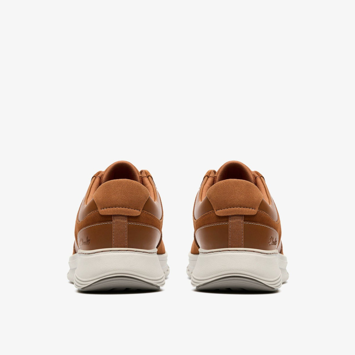 Clarks Motion Trek Go Tan Combination
