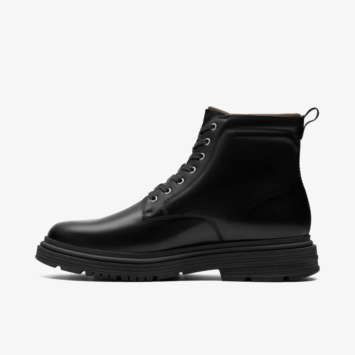 Clarks Badbury Hi Waterproof Black Warmlined Leather
