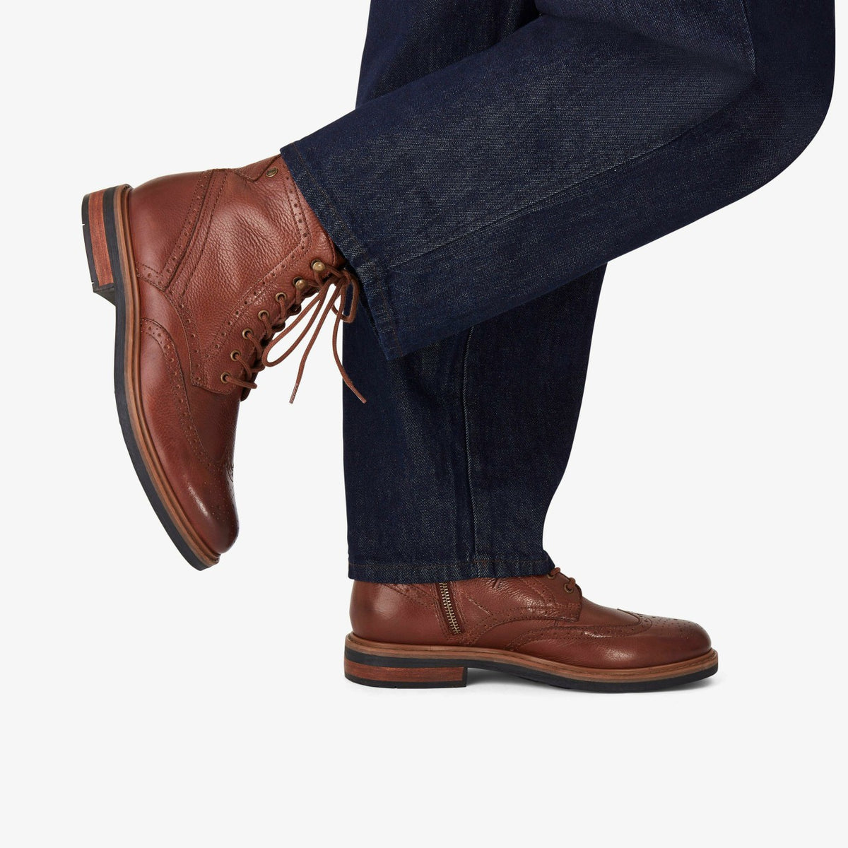 Clarks Newford Lace Boot Mid Tan Leather