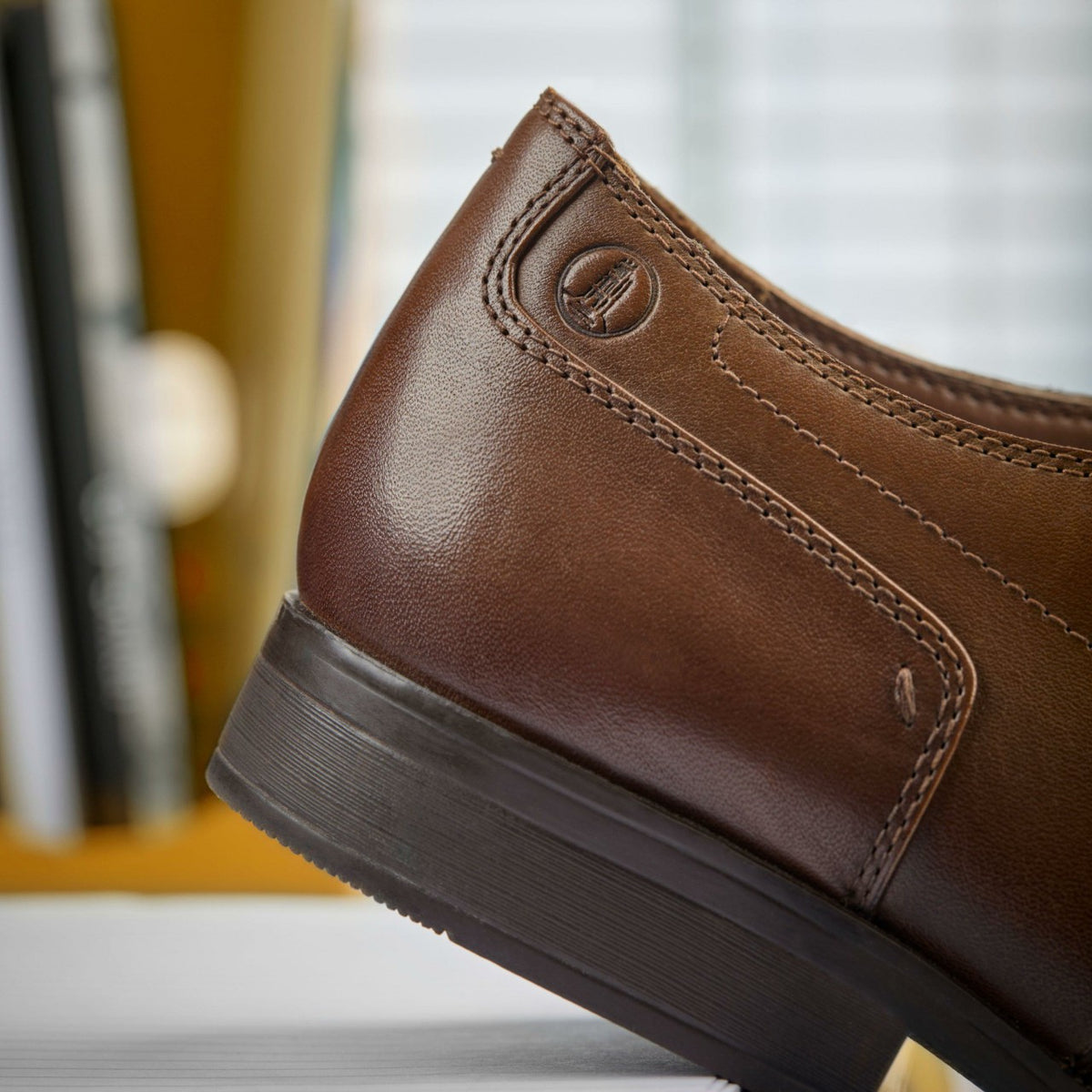 Clarks Paulton Lace Tan