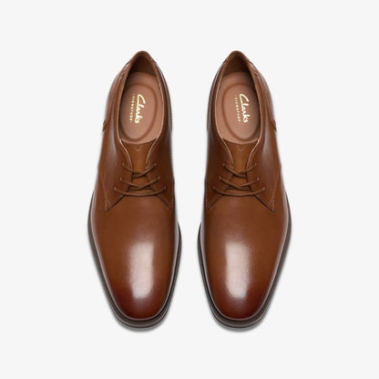 Clarks Paulton Lace Tan