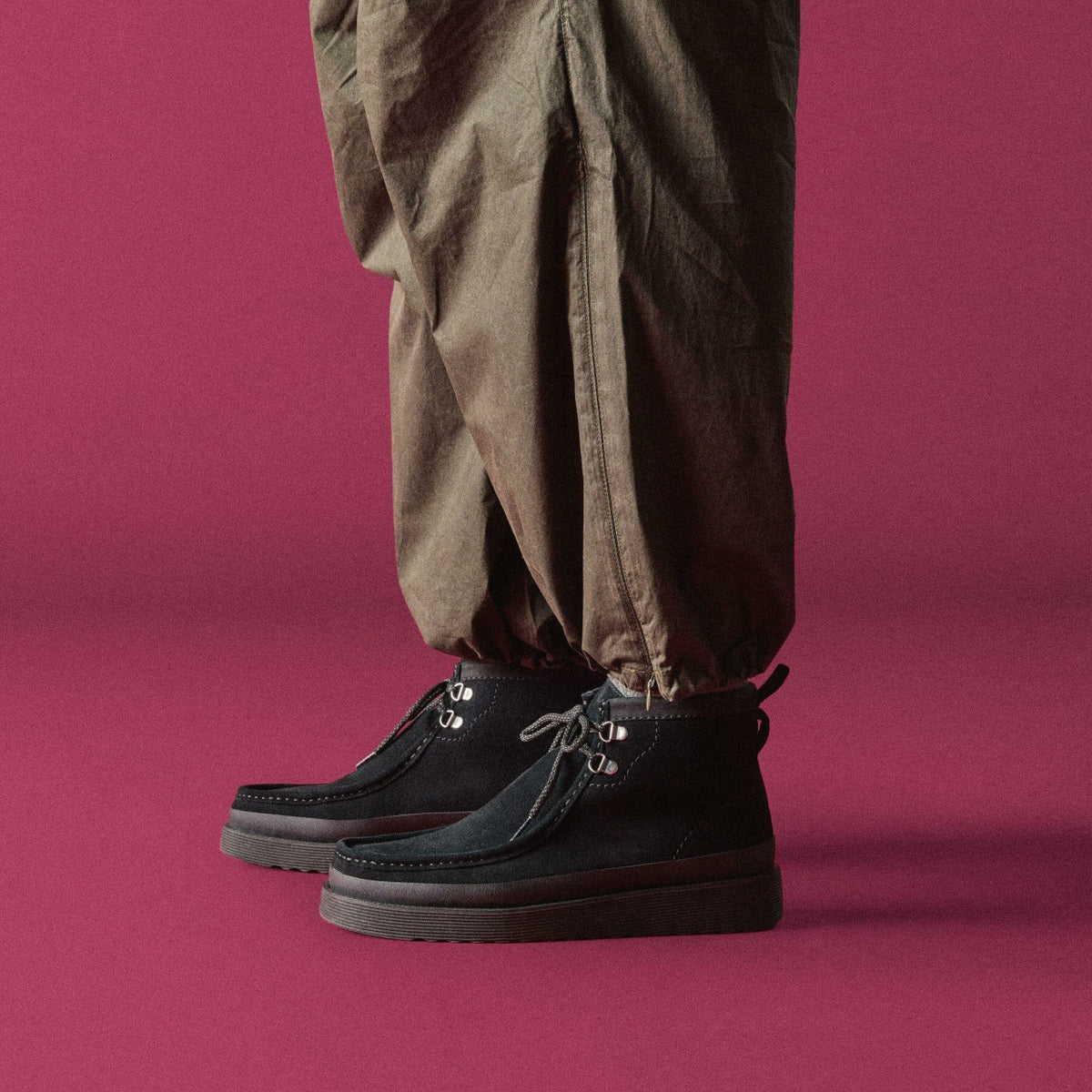 Clarks Wallabee FTR2 Hi Black Suede
