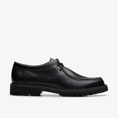 Clarks Berwick Seam Black Leather