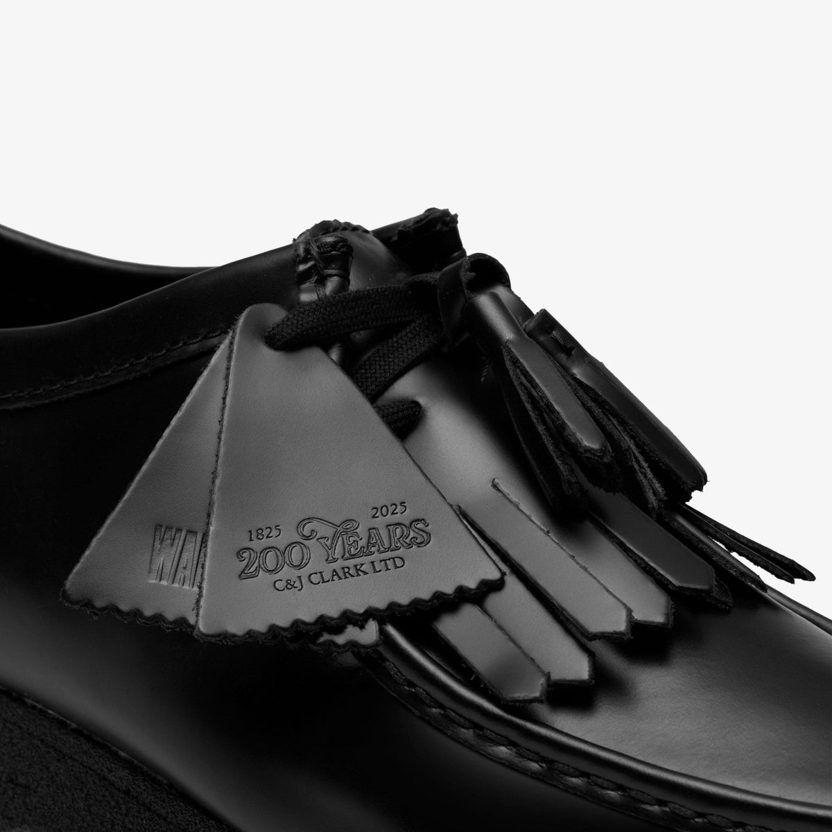 Clarks Wallabee Black Hi Shine Leather