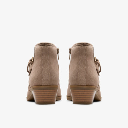 Clarks Danyelle Wish Light Taupe Suede