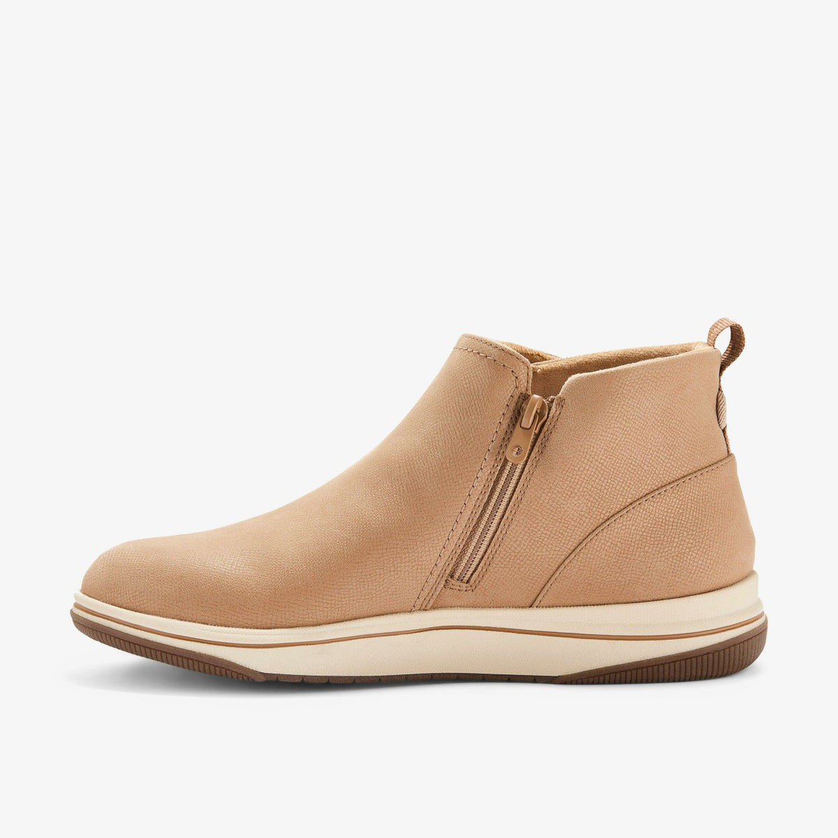 Clarks Brinkley Derby Camel