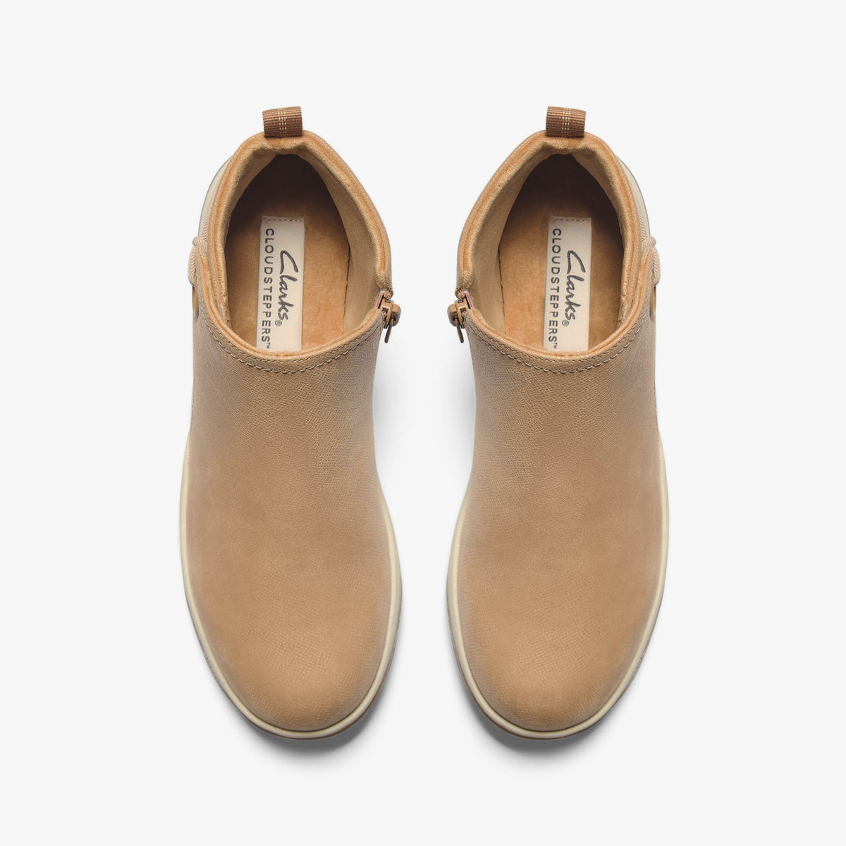Clarks Brinkley Derby Camel