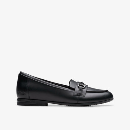 Clarks Finja Loafer Older Black Leather