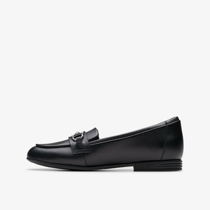 Clarks Finja Loafer Older Black Leather