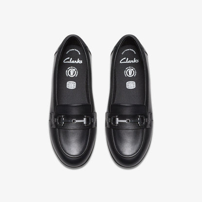 Clarks Finja Loafer Older Black Leather