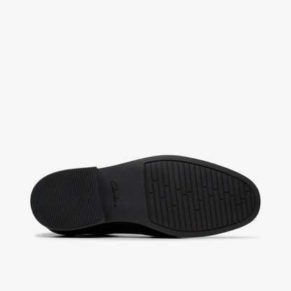 Clarks Jonwin Wing Youth Black Leather