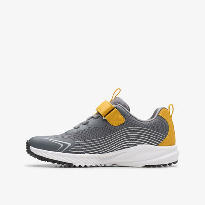 Clarks Deyes Dash Kid Grey Synthetic