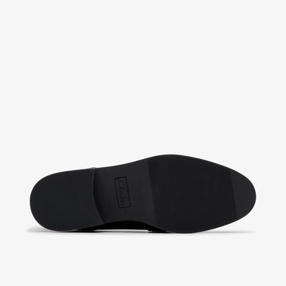 Clarks Tapa Edge Youth Black Patent