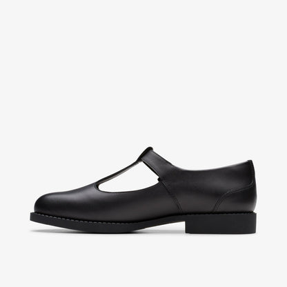 Clarks Tapa Hope Youth Black Leather