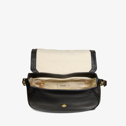 Clarks Utility Saddle Black Leather