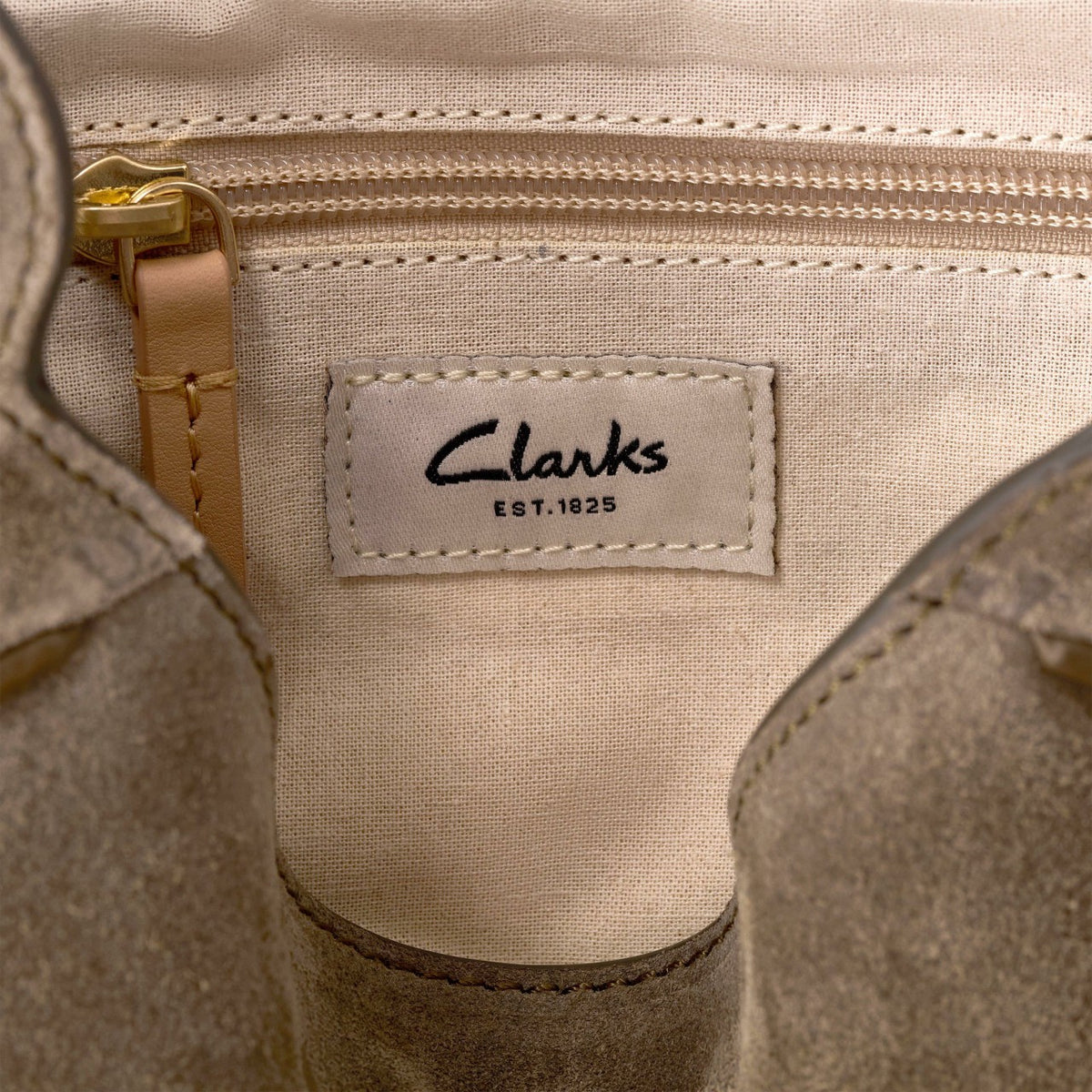 Clarks Utility Saddle Olive Suede