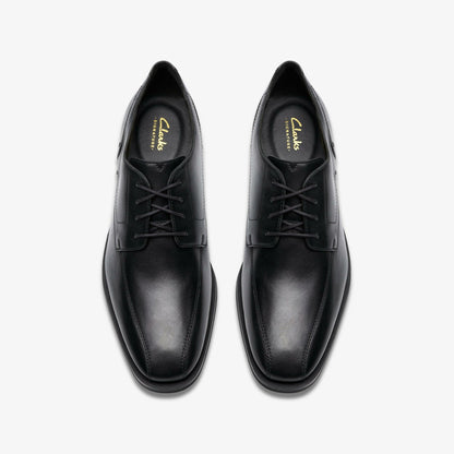 Clarks Paulton Over Black Leather