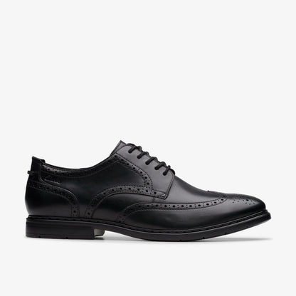 Clarks Banbury Tip Black Leather