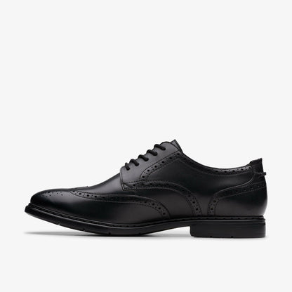 Clarks Banbury Tip Black Leather