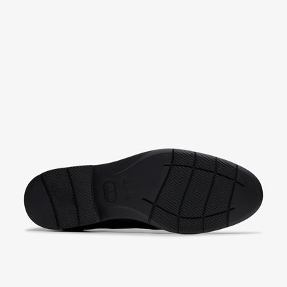 Clarks Banbury Tip Black Leather
