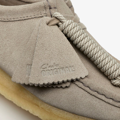 Clarks Wallabee Pale Grey Suede